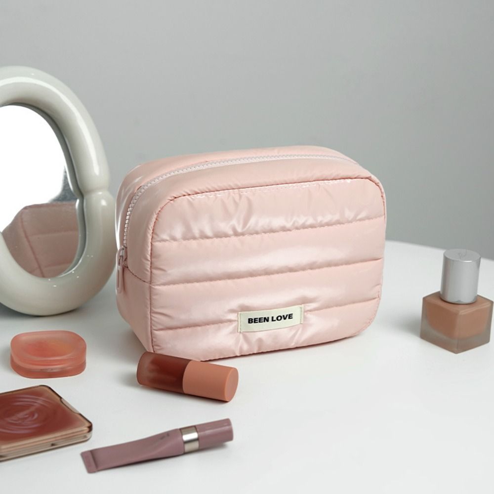Portable Down Puffy Makeup Bag - đánh giá và giá Skincare D'Alba