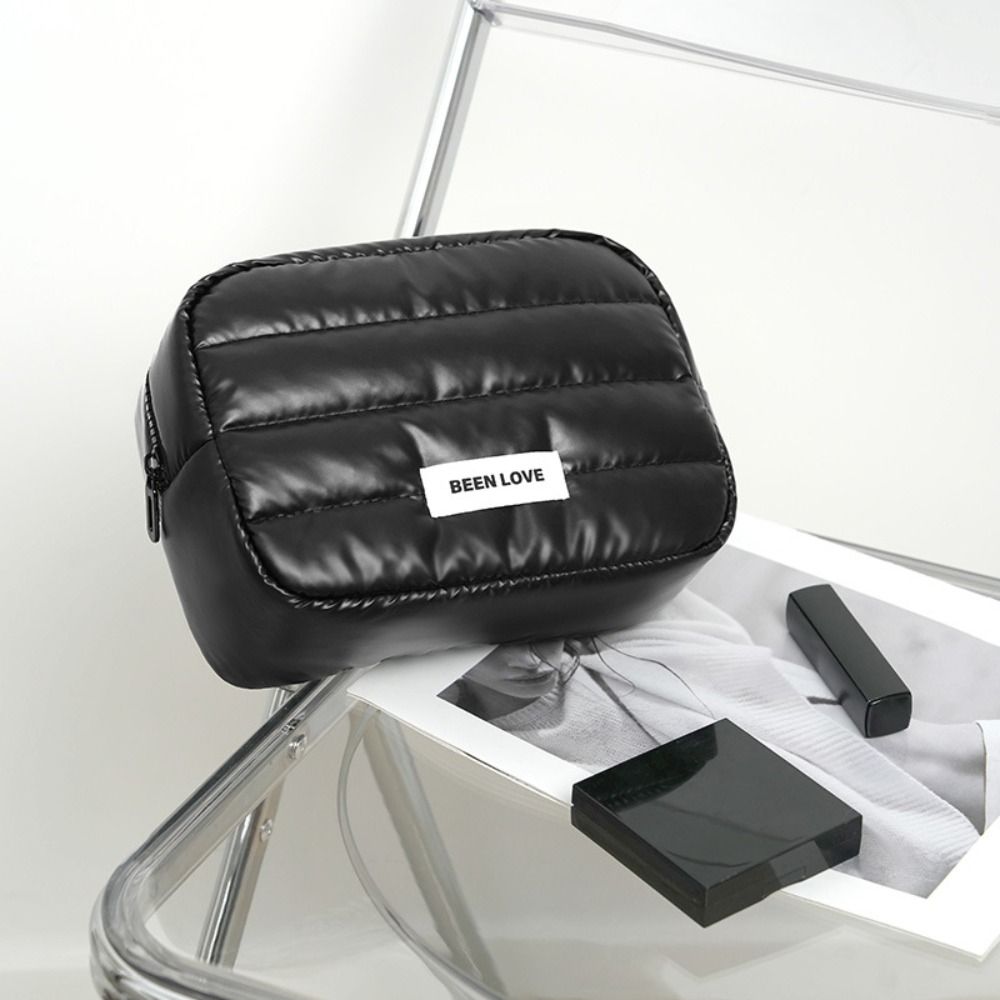 Portable Down Puffy Makeup Bag - đánh giá và giá Skincare D'Alba