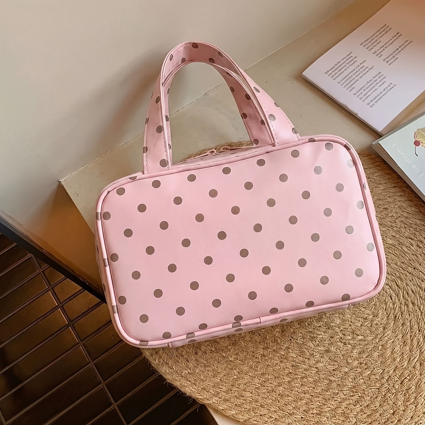 Polka Dot Women Handheld Makeu - đánh giá và giá Skincare D'Alba